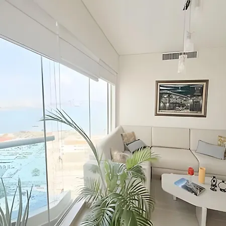Apartamento Espectacular Vista Al Mar - Edificio Infinito 1701 *